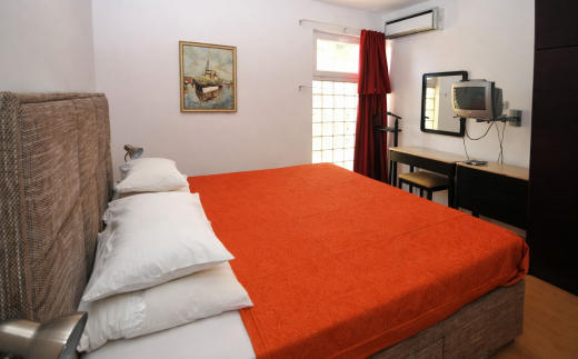Villa Bmv