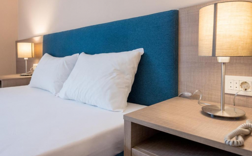 Mb Hotel