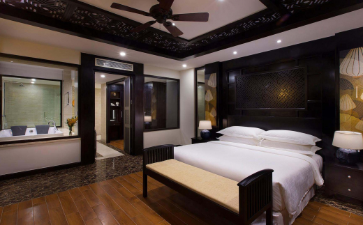 Robinson Nam Hoi An