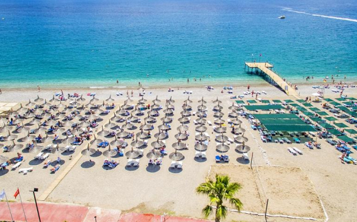 Lucida Beach