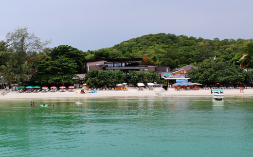 La Lune Beach Resort