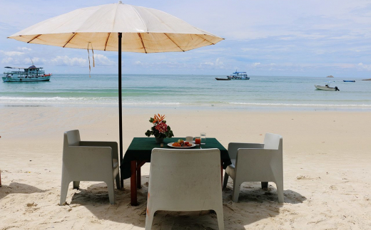 La Lune Beach Resort