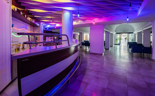 Club Novostar Omar Khayam