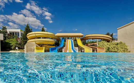 Club Novostar Omar Khayam