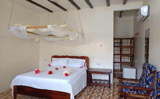 Kigwedeni Villas