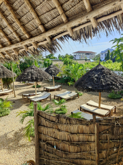 Kibanda Natural Kendwa Villa