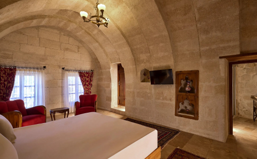 Mithra Cave Hotel