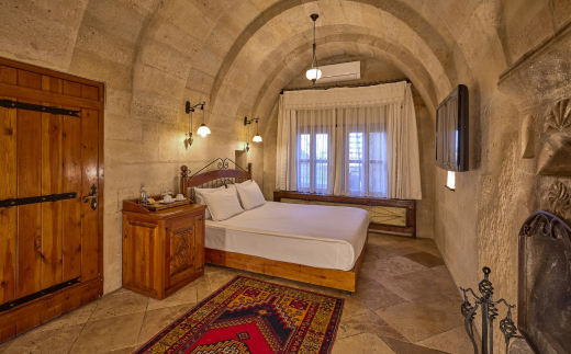 Mithra Cave Hotel