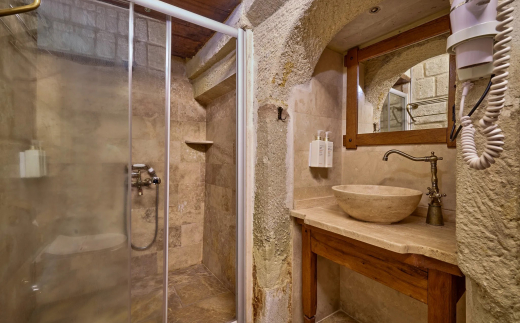 Mithra Cave Hotel