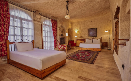 Mithra Cave Hotel