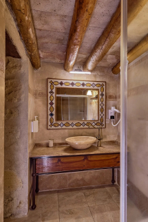 Mithra Cave Hotel