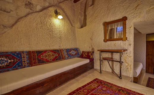 Mithra Cave Hotel