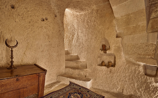 Mithra Cave Hotel