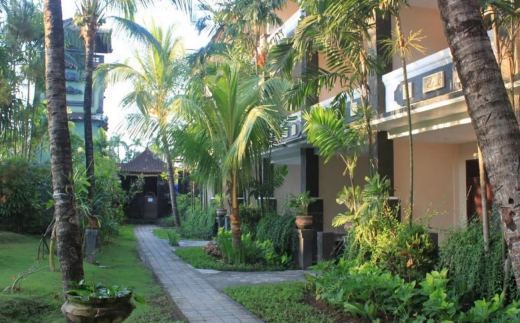 Bakung Beach Resort