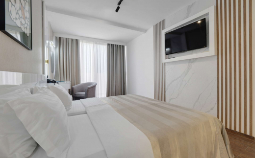 Tara Hotel