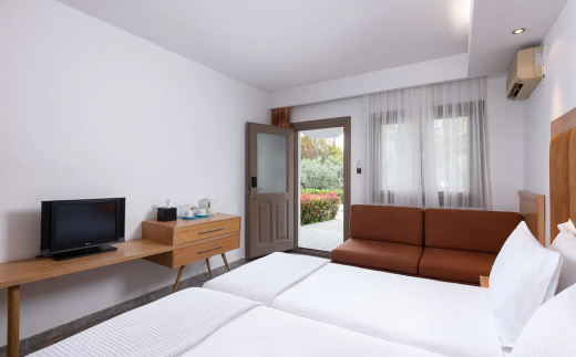Alexandros Palace Hotel & Suites