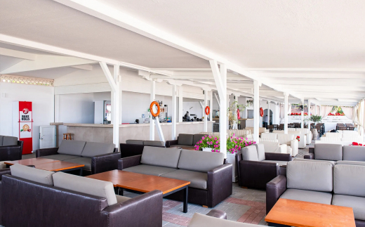 Alexandros Palace Hotel & Suites