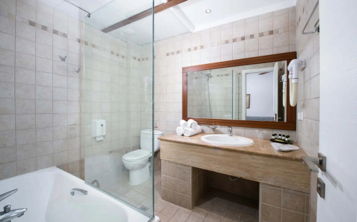 Alexandros Palace Hotel & Suites