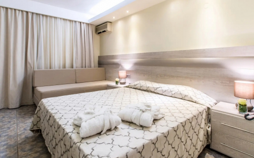 Alexandros Palace Hotel & Suites