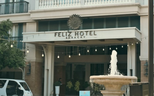 Feliz Hotel Boracay