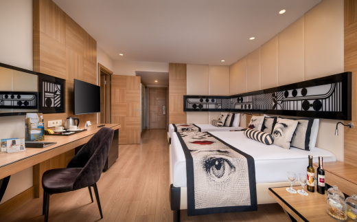 Delphin Imperial