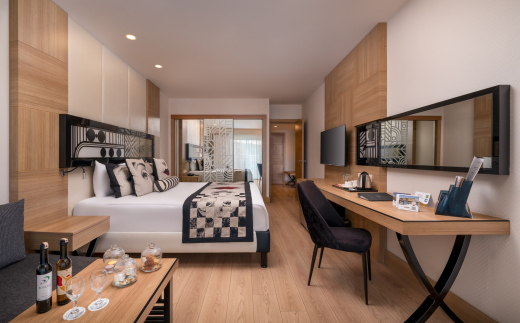 Delphin Imperial