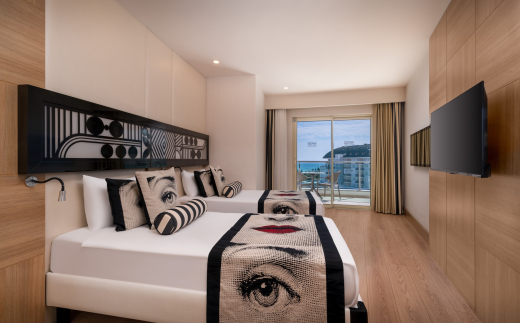 Delphin Imperial