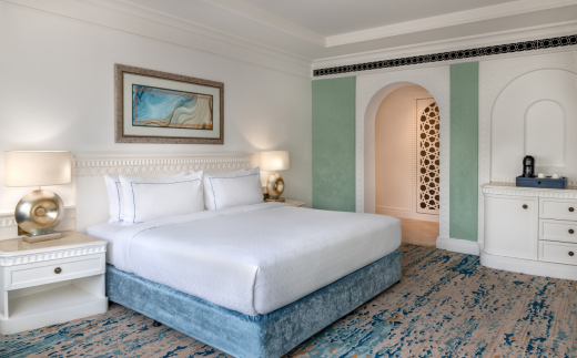 Al Habtoor Grand Resort, Autograph Collection