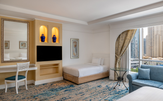 Al Habtoor Grand Resort, Autograph Collection