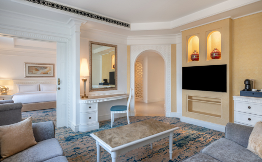 Al Habtoor Grand Resort, Autograph Collection
