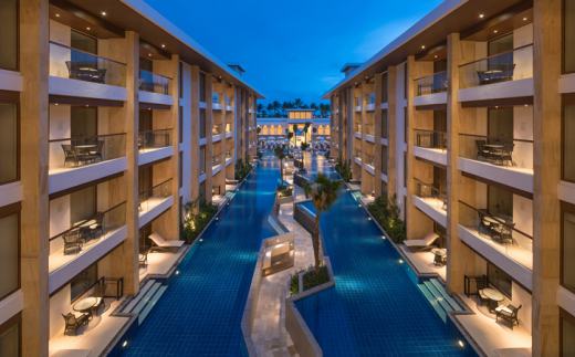 Henann Crystal Sands Resort
