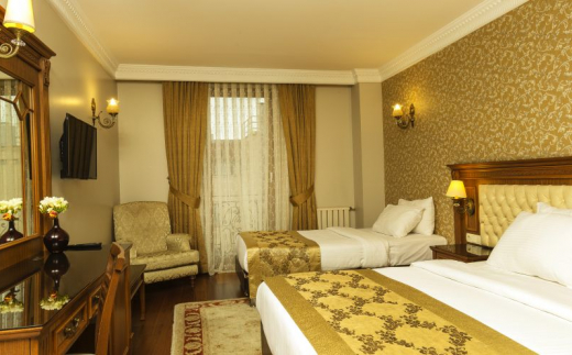 Acra Hotel