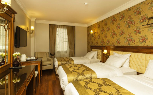 Acra Hotel