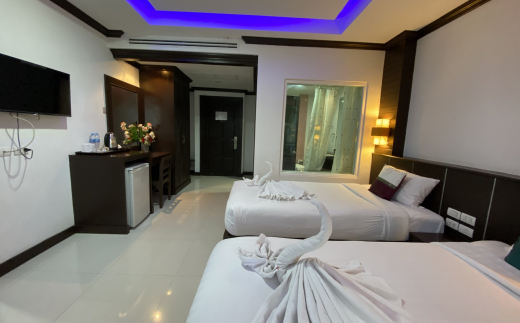77 Patong Hotel & Spa