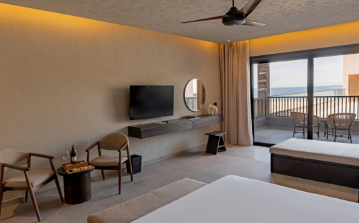 Sentido Naga Bay