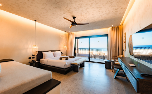 Sentido Naga Bay