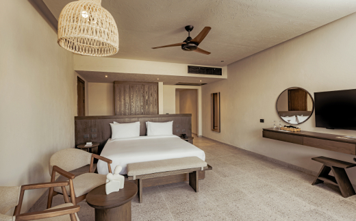 Sentido Naga Bay