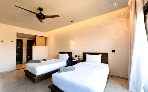 Sentido Naga Bay