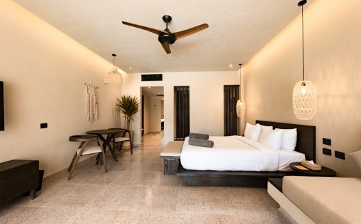Sentido Naga Bay