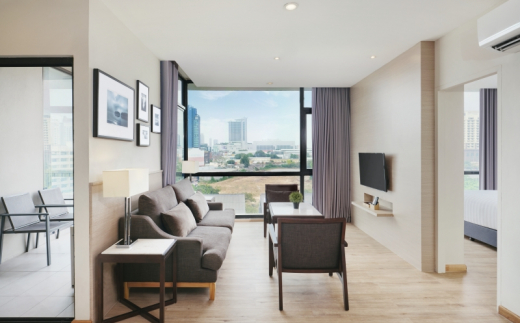 Altera Hotel And Residence
