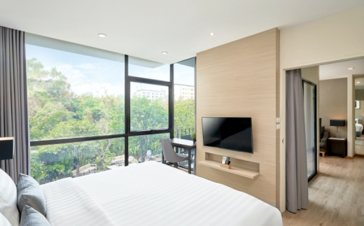 Altera Hotel And Residence