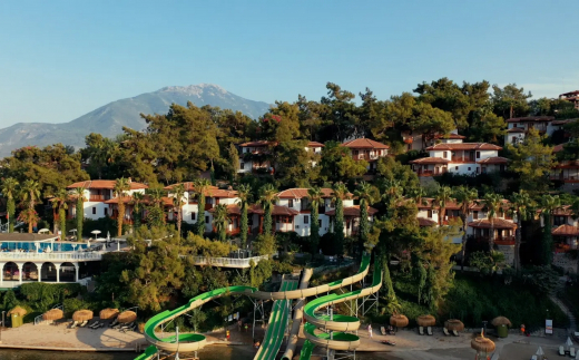 Club & Hotel Letoonia