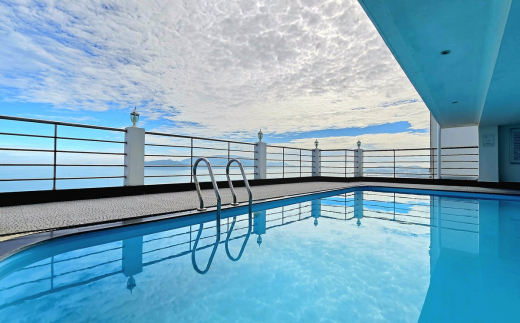 Soria Majestic Beachfront Hotel