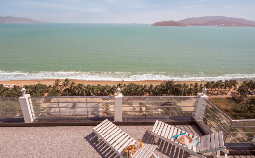 Soria Majestic Beachfront Hotel