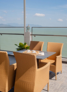 Soria Majestic Beachfront Hotel