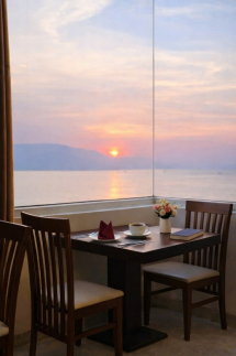 Soria Majestic Beachfront Hotel