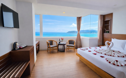 Soria Majestic Beachfront Hotel