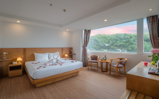 Soria Majestic Beachfront Hotel