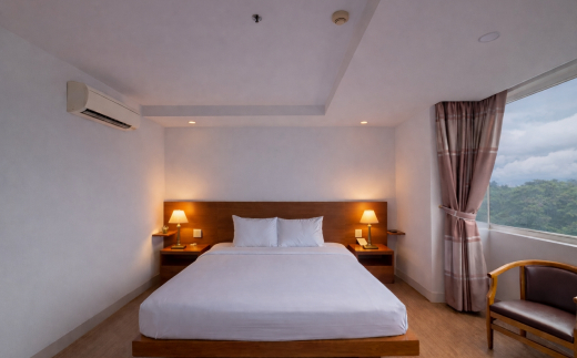 Soria Majestic Beachfront Hotel