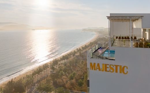 Soria Majestic Beachfront Hotel
